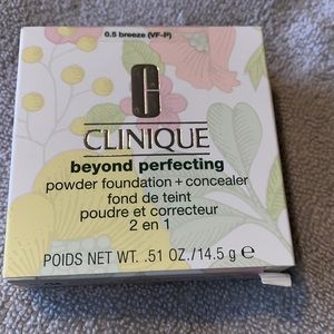 Clinique Beyond Perfecting Powder Foundation and Concealer 0.5 Breeze